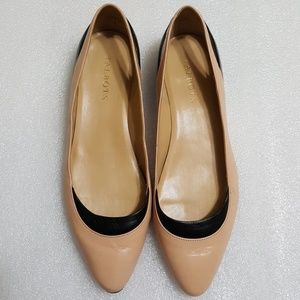 TALBOTS🎀 women's flats size 9M